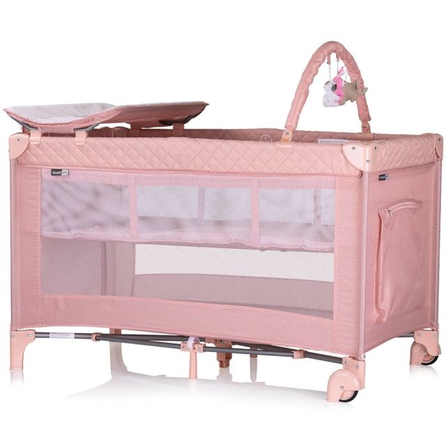 Patut pentru copii Chipolino Luna Pink marshmallow cu doua nivele, pliabil, saltea de infasat, organizator, intrarea laterala, bara cu jucarii, 2 roti, buzunar pentru accesorii, geanta de transport, greutate suportata 15 kg,