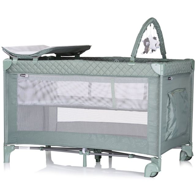 Patut pentru copii Chipolino Luna basil cu doua nivele, pliabil, saltea de infasat, organizator, intrarea laterala, bara cu jucarii, 2 roti, buzunar pentru accesorii, geanta de transport, greutate suportata 15 kg, standard EN