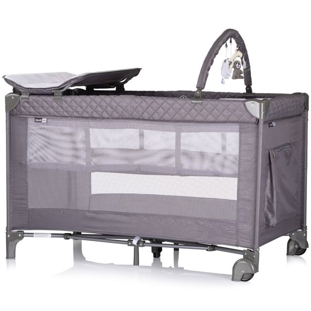 Patut pentru copii Chipolino Luna cloud cu doua nivele, pliabil, saltea de infasat, organizator, intrarea laterala, bara cu jucarii, 2 roti, buzunar pentru accesorii, geanta de transport, greutate suportata 15 kg, standard EN