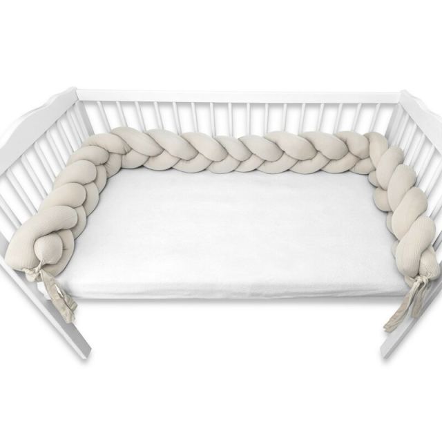 Protectie laterala MimiNu pentru patut tip bumper impletit din bumbac 240x17 cm Soft Beige