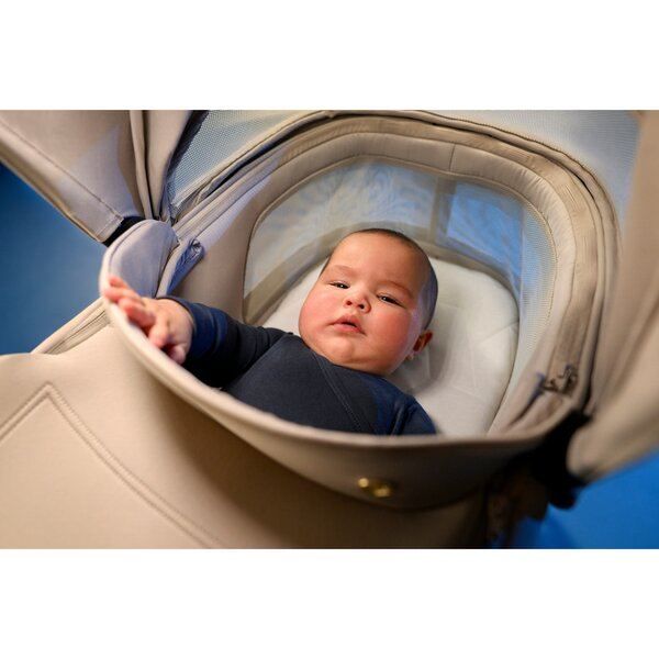Landou pentru copii 0-6 luni Maxi-Cosi Cabin Cot Copper Terra 0-9 kg