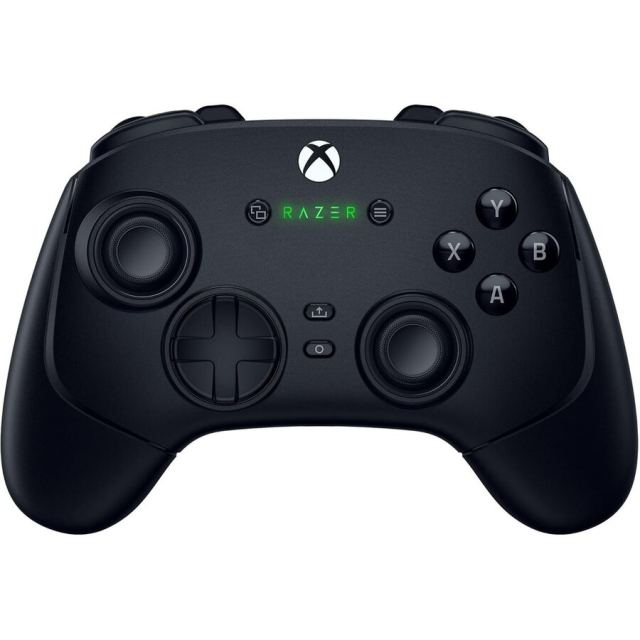 Razer Controller Gaming Razer Wolverine V3 Pro, Wireless, pentru Xbox Series X/S si PC, Chroma Lighting, Autonomie 20 ore, Negru