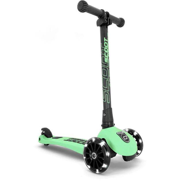 Scoot&nbsp;&&nbsp;Ride Trotineta copii pliabila Scoot & Ride Highwaykick 3 LED Kiwi, reglabila, roti luminoase, 3-6 ani, pana la 50 kg