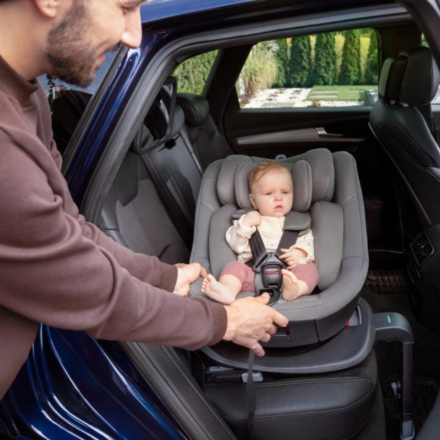 Scaun auto Kinderkraft I-Guard Airflow Beige 40-105 cm, cu rotatie 360, indicatori de instalare, sistem isofix si picior de sprijin