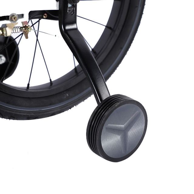 Bicicleta copii Lamborghini cadru magneziu alba 14 inch ,scaun reglabil de la 50 la 55 cm, potrivita pentru copii cu inaltimi intre 95-120 cm, frane pe ghidon, pedale antiderapabile, roti pneumatice cu jenti din aluminiu