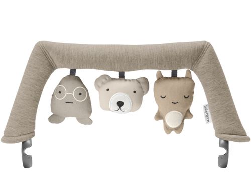 Bara de jucarii Soft Toys Neutrals pentru balansoarele BabyBjorn